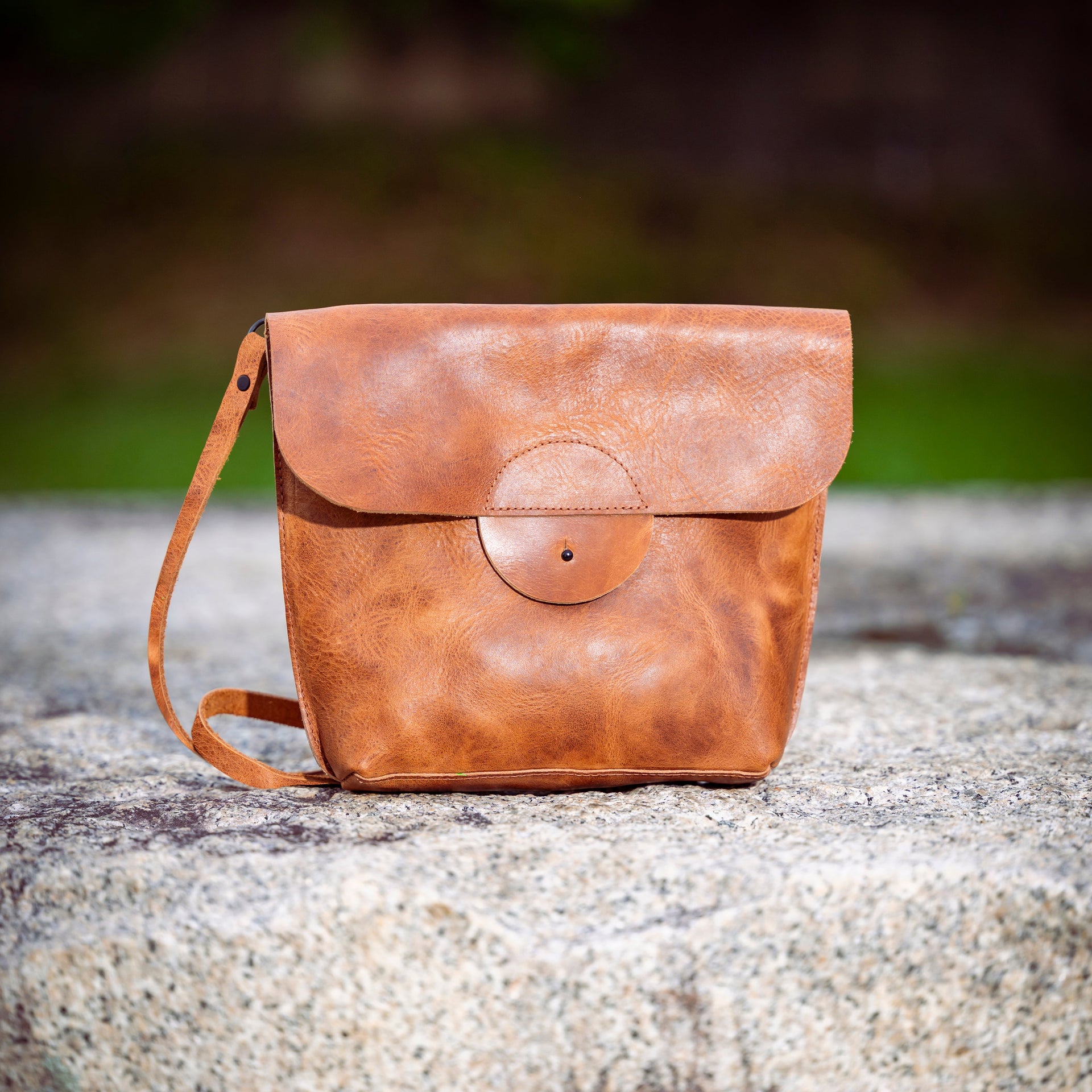 Traveler Leather Crossbody Bag